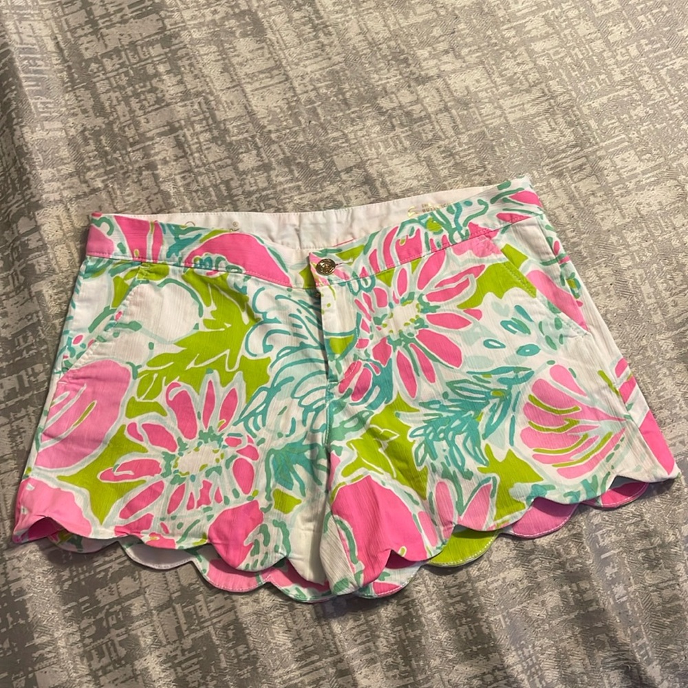 Lily Pulitzer The Butterfly Short Size 6